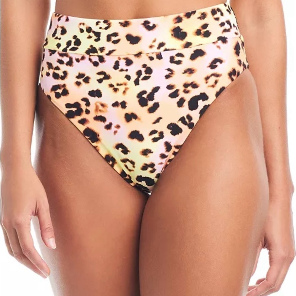 NWT Bar III Women's Animal-Print High-Waist Bikini Bottoms Medium